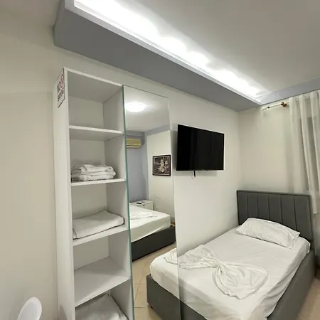 Xhorxhia &room * Tiran