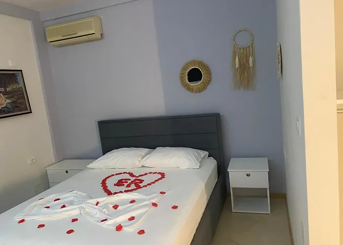 Xhorxhia &room *