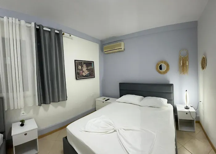 Xhorxhia &room * Tiran