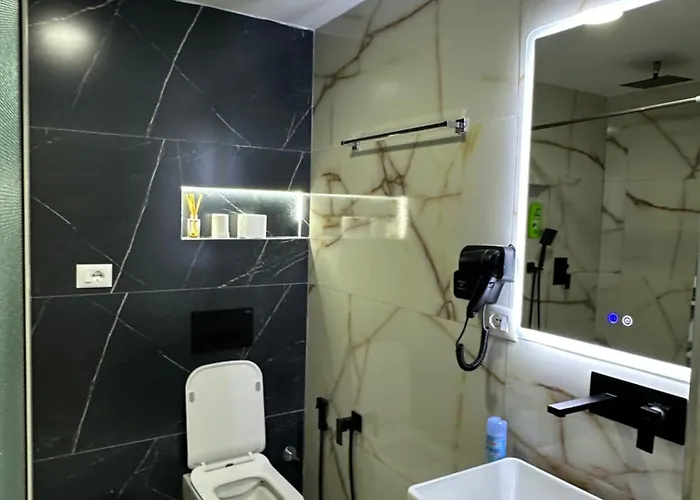 Xhorxhia &room * Tiran