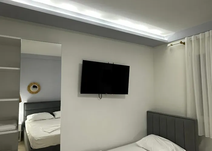 Xhorxhia &room * Tiran