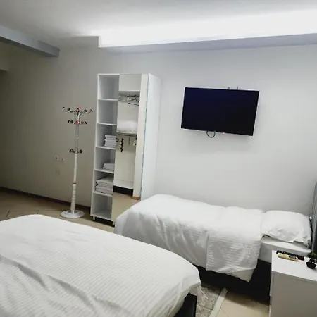 Xhorxhia &Room *