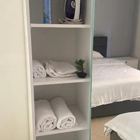Apartmán Xhorxhia &room *