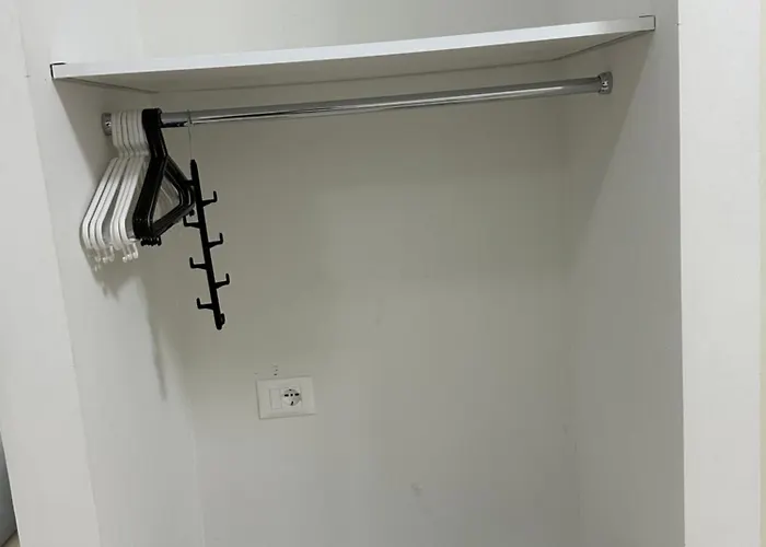 Xhorxhia &room アパート *